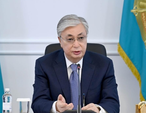 Qazaxıstan Prezidenti İranın Azərbaycana dron hücumlarını qətiyyətlə pisləyib