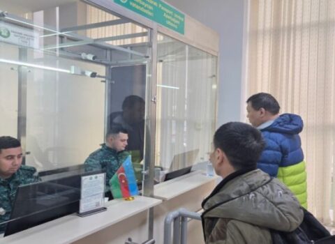 Pakistanlı diplomat İrandan Azərbaycan sərhədi ilə təxliyə olunub