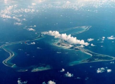 İran Dieqo Qarsiya bazasına raket atıb