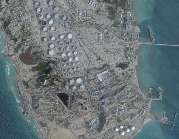 İran Xark adası ilə bağlı ABŞ-ı hədələyib