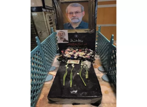 Əli Laricanin məzarının FOTOsu yayıldı