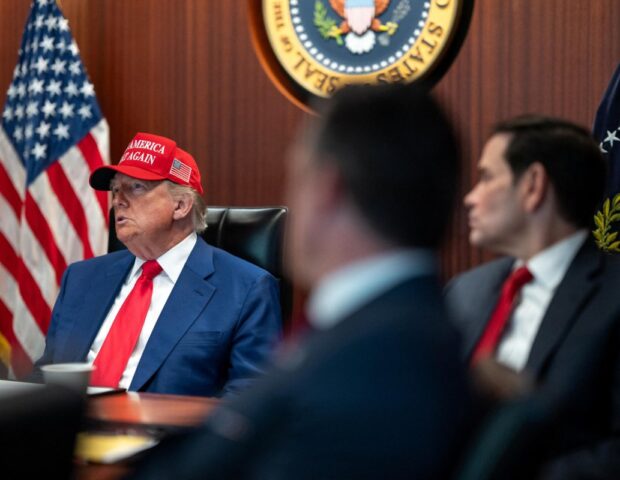 Trampın İranda “Blitskriq” fiaskosu: Neft bazarı və milyardların müharibəsi – ŞƏRH