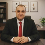 Sosial media şairi və şeiri hansı səviyyəyə çatdırdı? – Türk şairlə EKSKLÜZİV MÜSAHİBƏ