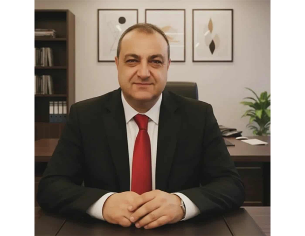 Sosial media şairi və şeiri hansı səviyyəyə çatdırdı? – Türk şairlə EKSKLÜZİV MÜSAHİBƏ