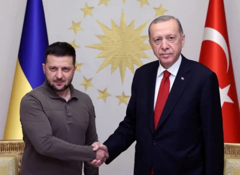 Zelenski və Ərdoğan İran ətrafındakı vəziyyəti müzakirə ediblər