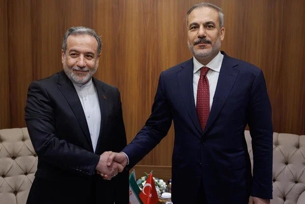 Arakçı Fidanla danışdı