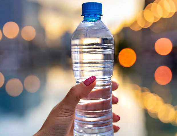 Bu suyu içmək məsləhət deyil: Tərkibində zərərli bakteriyalar ola bilər