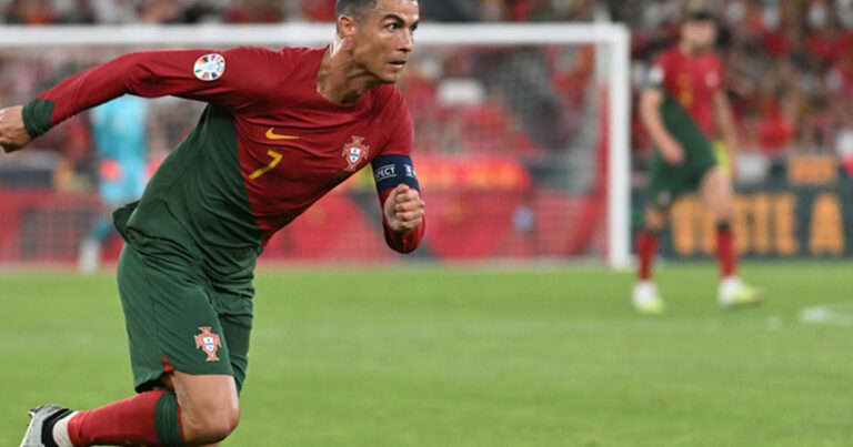 Ronaldo milliyə çağırılmadı Ronaldo milliyə çağırılmadı