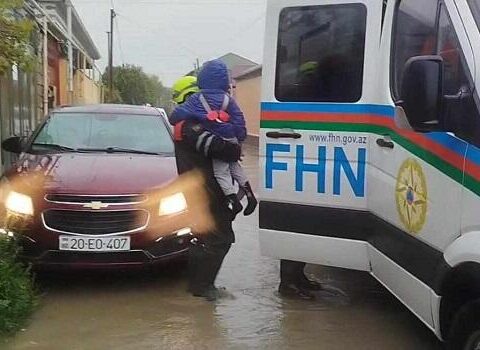 FHN 454 nəfəri təxliyə etdi – Video