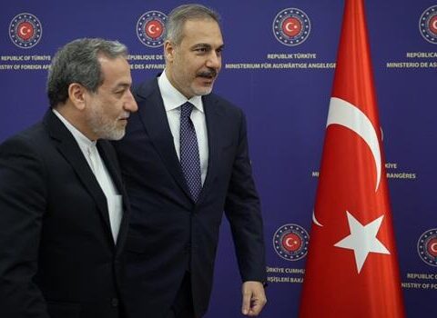 Arakçı Fidanla danışdı: Raketlər İranın deyil…