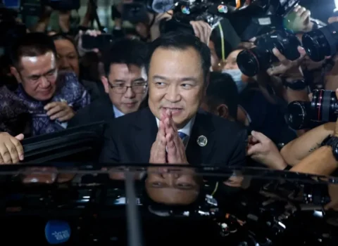 Bu ölkənin yeni rəhbəri BƏLLİ OLDU