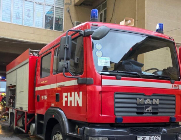 Bakıda çoxmərtəbəli yaşayış binasında yanğın BAŞ VERDİ – Sakinlər təxliyə edildi