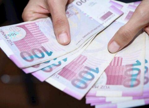 Kredit götürmək istəyənlərin diqqətinə! — Maaşınız 1000 manatdan azdırsa…