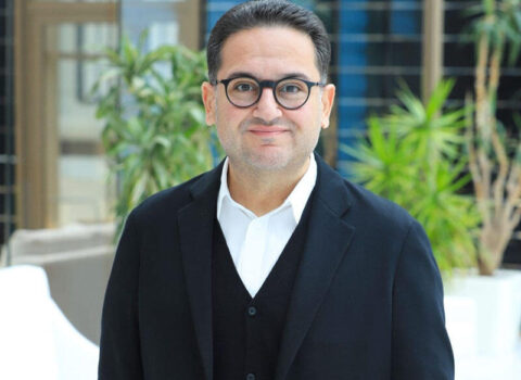 Xəstəxanaya yerləşdirilən Xalq artistindən XƏBƏR VAR