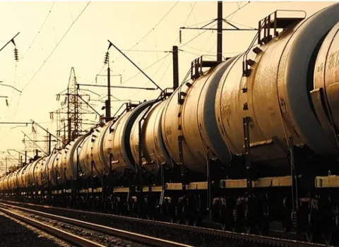 Dünya bazarında Azərbaycan nefti 2,3 dollar düşdü