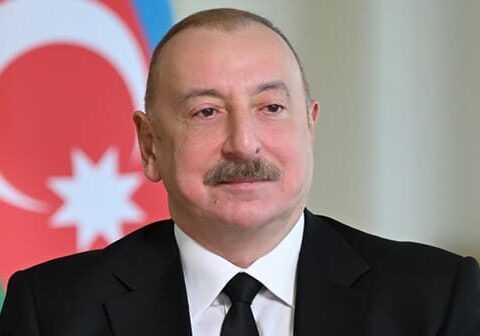 İlham Əliyev qadınları belə təbrik etdi – FOTO