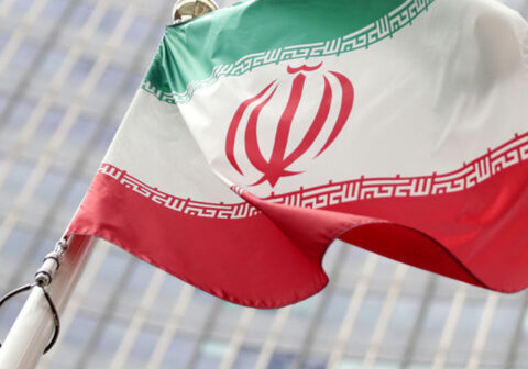 İran AÇIQLADI: Bir milyonluq ordu HƏRƏKƏTƏ KEÇİR – Müharibə YENİDƏN QIZIŞDI