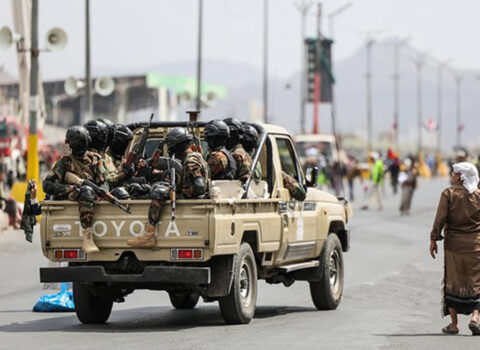 Müharibə başlayandan bəri İsrailə ilk raket hücumu etdilər