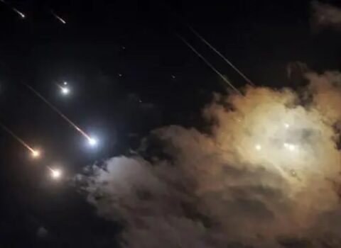 Tehranda iki partlayış: İsrail İrana qarşı yeni zərbə dalğasına başladı