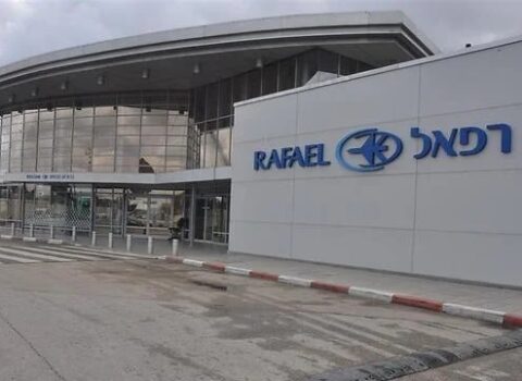 TƏCİLİ! İran İsrailin hərbi nəhənglərini vurdu 