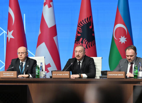 Əliyev: 2028-ci ildə “Şahdəniz”in yeni mərhələsi üzrə hasilatın başlanmasını gözləyirik