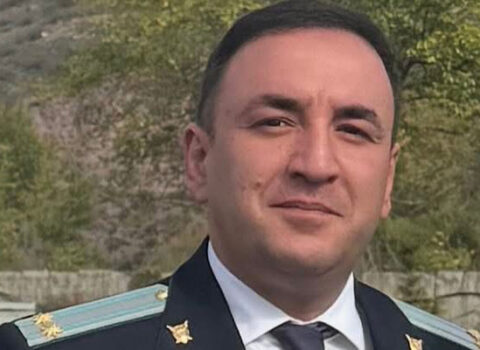 Qalmaqallı prokuror işdən çıxarıldı