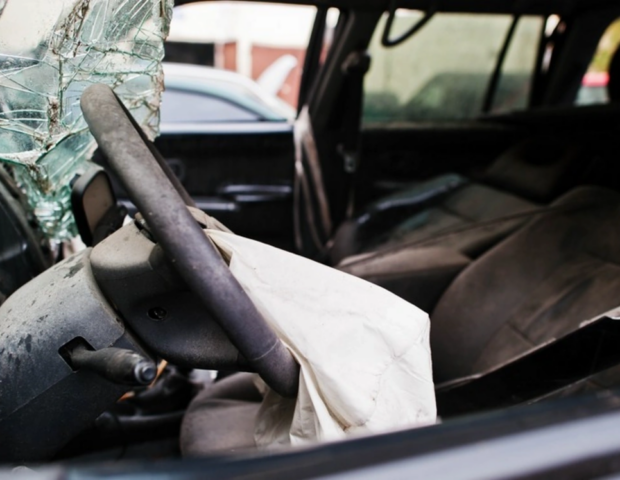 Ağır qəza: 2 ölü, 2 yaralı var