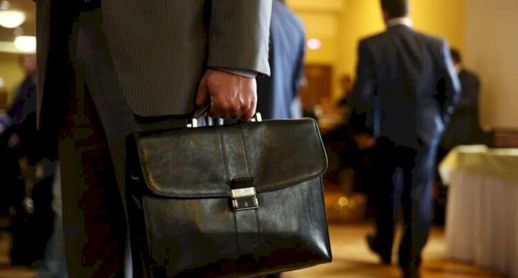 Külli miqdarda mənimsəmədə ittiham olunan vəzifəli şəxsə hökm oxundu