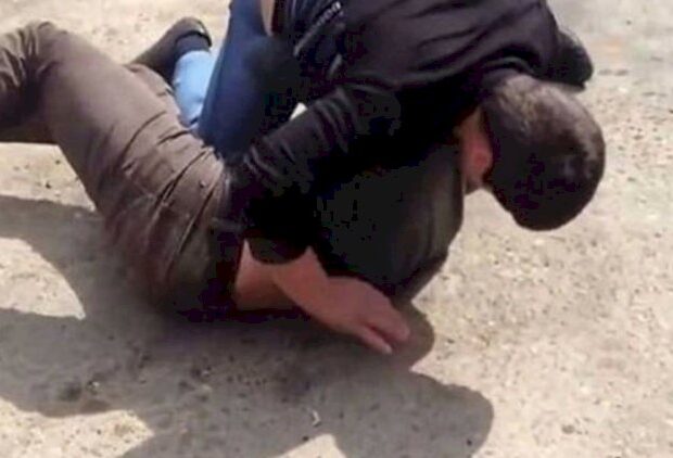 Sosial şəbəkə mübahisəsi faciə ilə bitdi – 52 yaşlı kişi bir yumruq zərbəsindən öldü