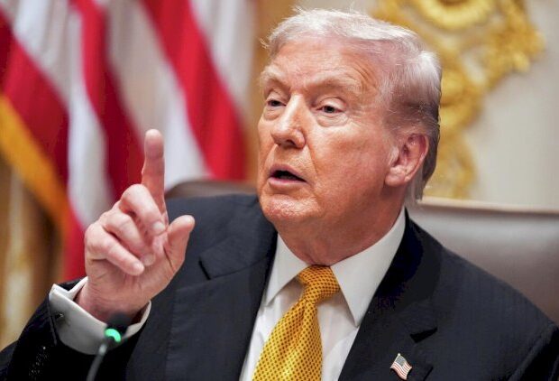 Tramp Çinə səfərini təxirə saldı