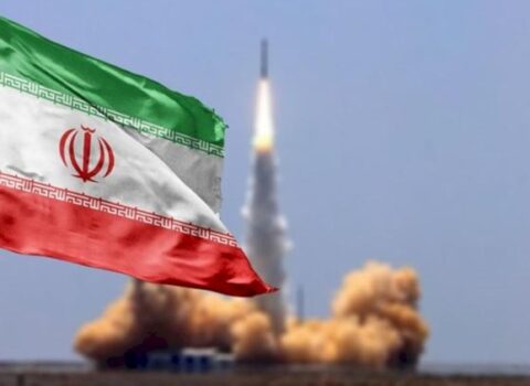 İranın böyük şəhərləri bombalandı