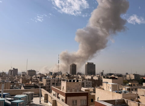 Bir həftədə 6 milyarddan çox pul itirdilər