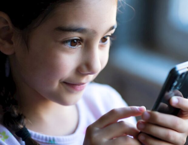 Türkiyədə uşaqlara sosial media qadağan edildi