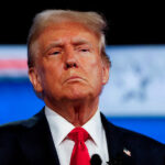 Tramp: “İran artıq yalvarır”