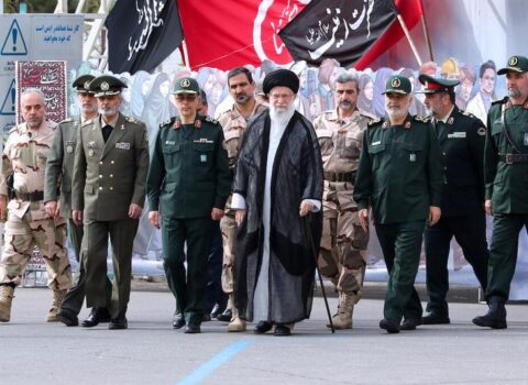 İranın Ali Rəhbəri seçildi