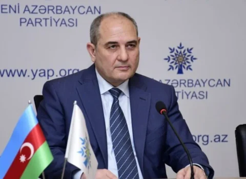 Azər Mursaqulov Tahir Budaqovun bəzi qərarlarını ləğv etdi – SİYAHI
