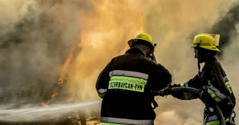 Bakıda binada yanğın – ÖLƏN VAR