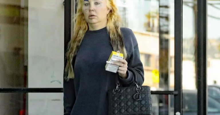 Məşhur aktrisa psixoloji xəstəlikdən sonra – FOTO