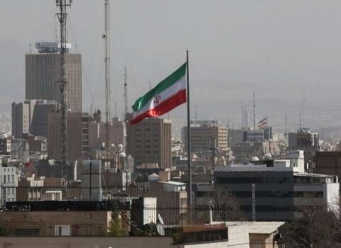 İrana genişmiqyaslı hücum: bu ərazilər vuruldu