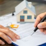 Mülkiyyətçi evində qeydiyyatda olanları yalnız bu yolla çıxara bilər – HÜQUQİ İZAH