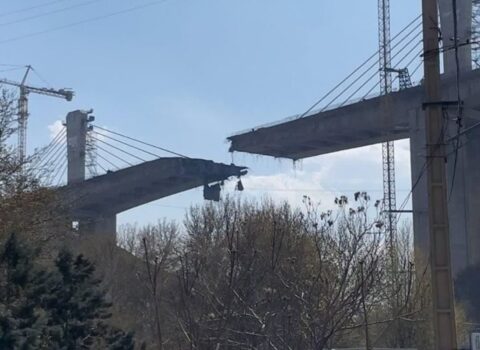 İranın “şah əsəri” vuruldu