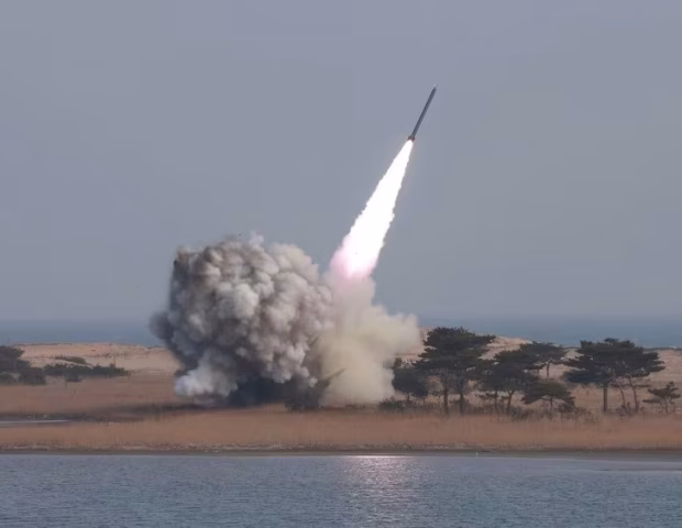 Fransa yeni nüvə raketini sınaqdan keçirdi