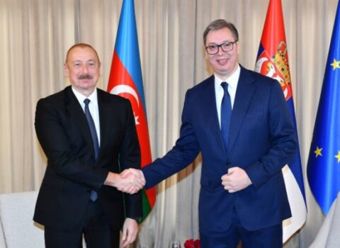 Vuçiç İlham Əliyevə zəng etdi