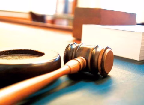 Sinif yoldaşını yandıran şagirdlə bağlı qərar verildi