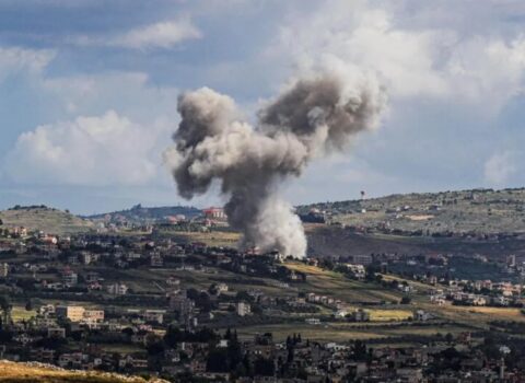İsrail qırıcıları Livanın cənubu bombaladı