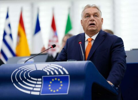 Orban mandatından imtina etdi