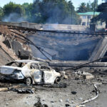 SON DƏQİQƏ: Körpünü partlatdılar – Alov hər yeri bürüyüb, ölənlər var – VİDEO