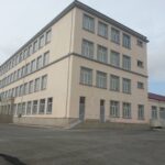 Lökbatandakı 233 nömrəli məktəblə bağlı SENSASİYA: Direktor bütün pəncərələri dəmir setkalarla niyə bağlayır?