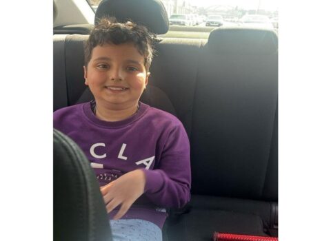 Bu uşağın valideynləri axtarılır