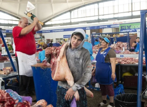 Azərbaycana xaricdən ət gətirilməsi artıb – RƏSMİ